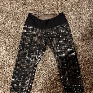 Brooks Women's Patterned Leggings Medium